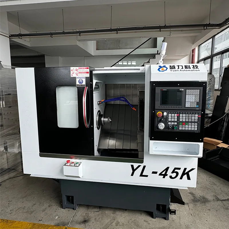 Tornio a banco inclinato CNC con torretta servo e contropunta idraulica